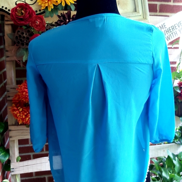 Sophia + Zeke Top - Picture 5 of 6